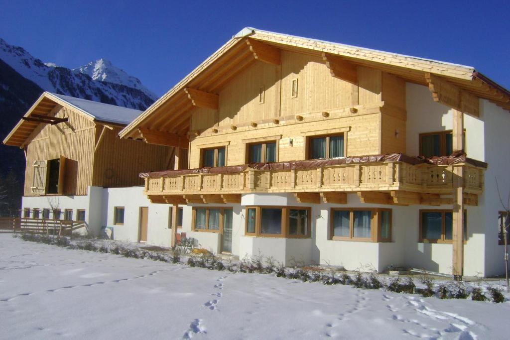 Honzarhof Apartment Langenfeld Exterior photo